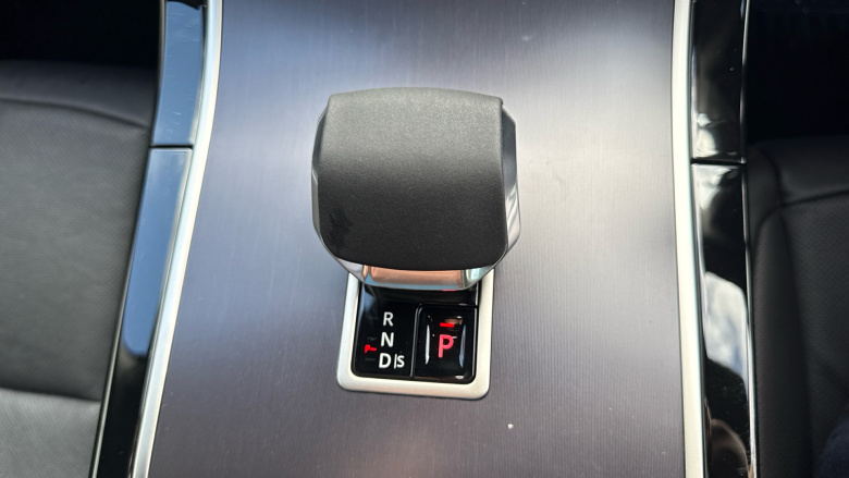 Land Rover Range Rover Evoque 2.0 D200 Edition 5dr Auto Diesel Hatchback